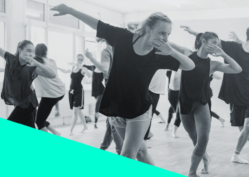 Backstage Studio: Stylize Productions Workshop Sommer 2018 Backstage Studio: Gruppe von HipHop Tänzerinnen