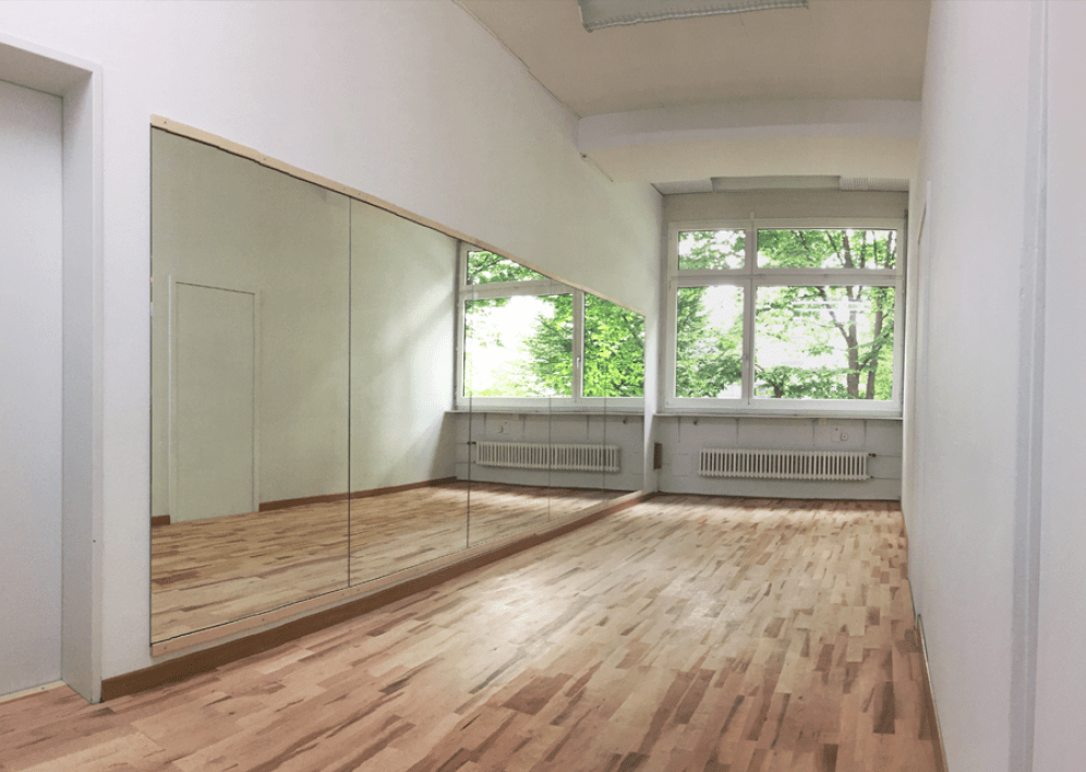 Backstage Studio: Dance studio 3, bright space