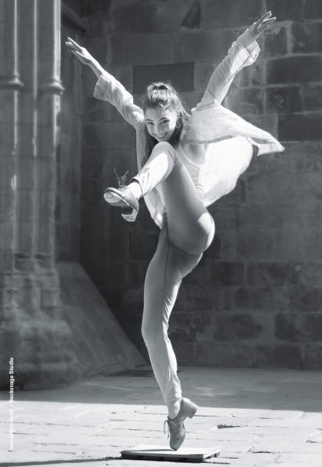 Backstage Studio: Isabel Reinecke in Tanzpose